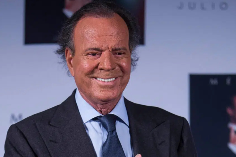 julio iglesias net worth